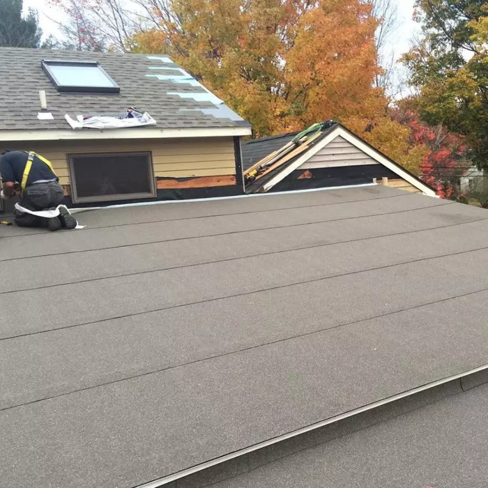 Shed Felt vs Shingles: Which is the better roofing material for your shed?