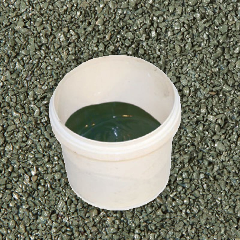 An image of a Britmet Roof Touch Up Kit in the colour Tartan Green