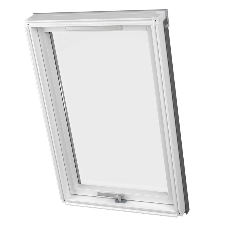Am image of a Dakea Good Centre Pivot Roof Window KAV B910