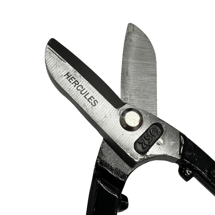 A close up image of the Hercules 10'' Straight Cutting Lead / Tin Snips Blade