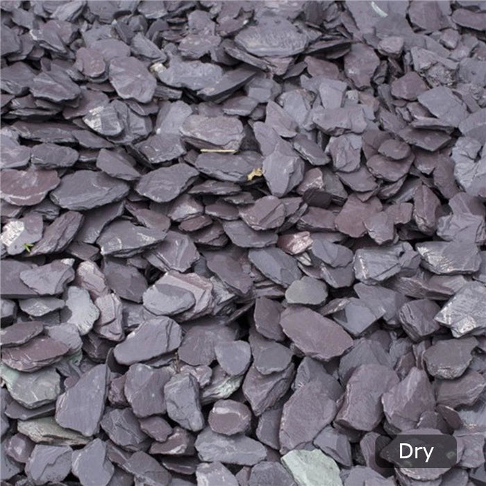 An image of Blue Slate Chippings when dry