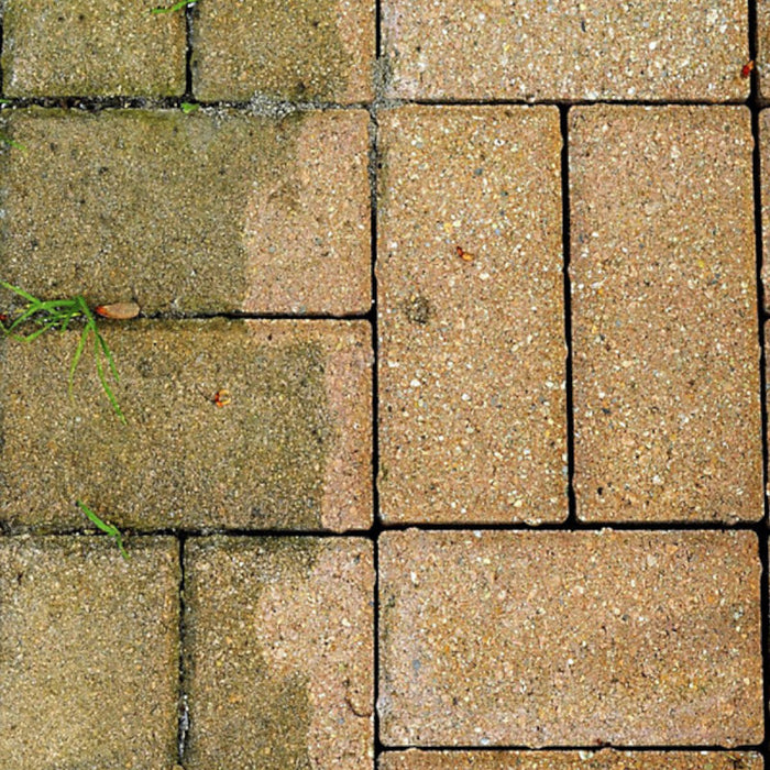 An image of Everbuild Patio Wizard used to remove Algae and from a patio.